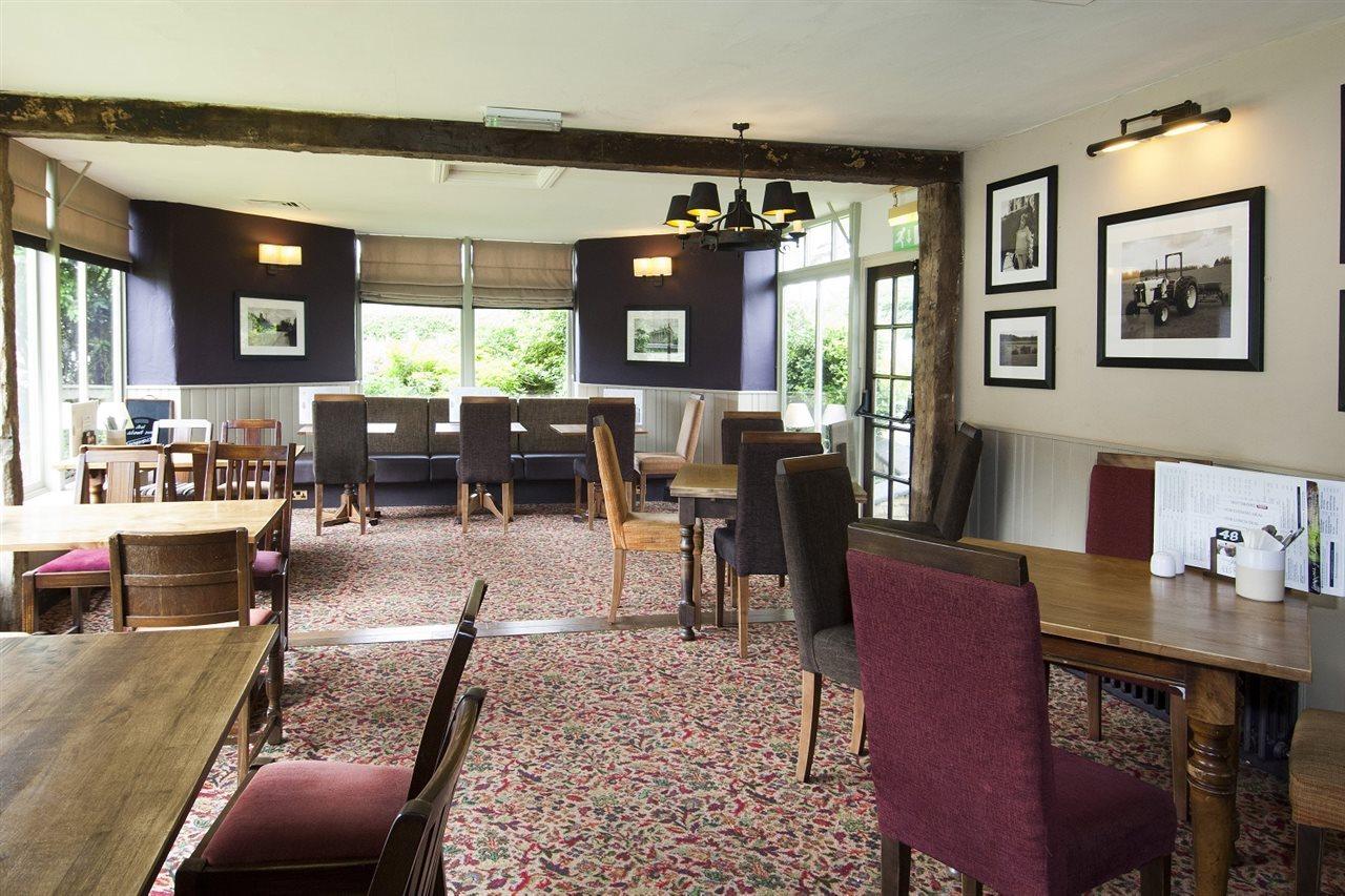 Premier Inn Premier Inn Silverstone Syresham Exterior foto