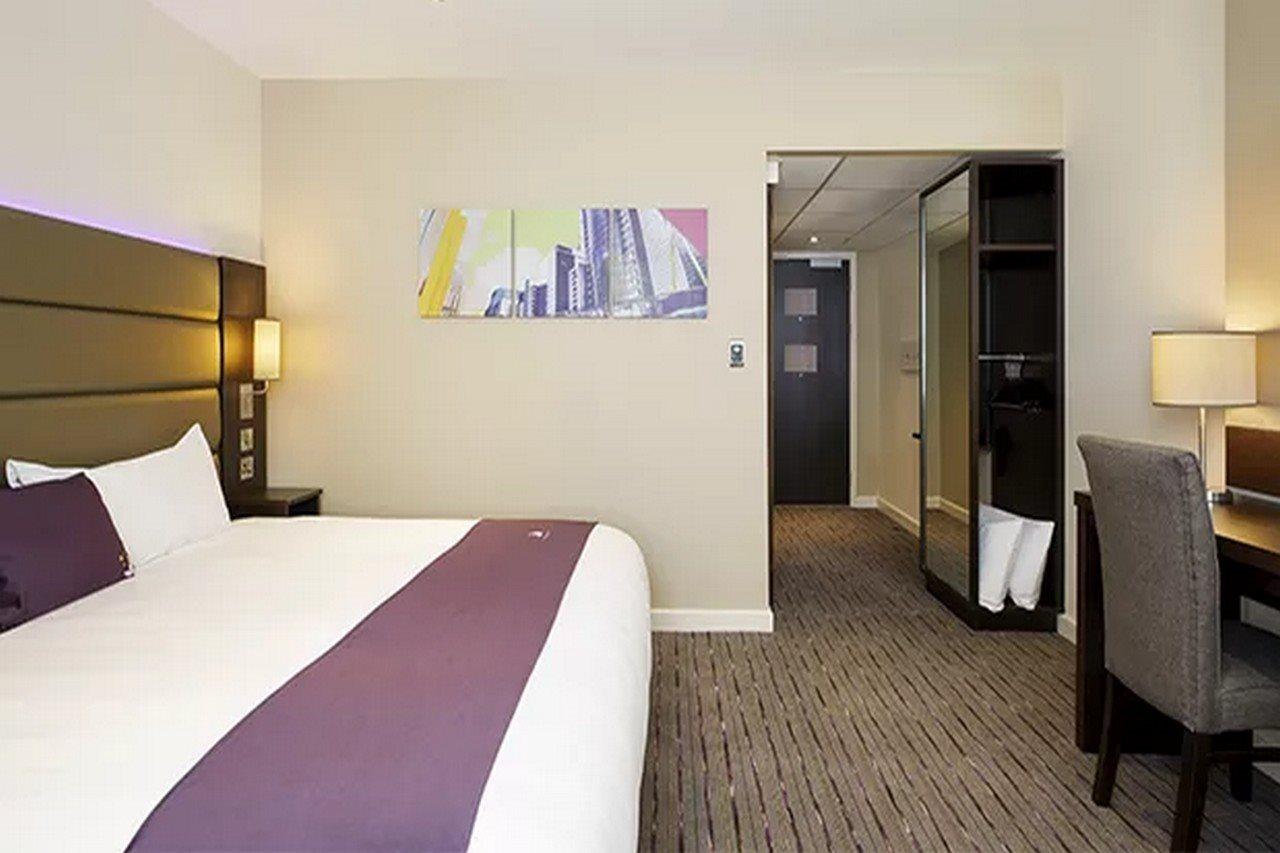 Premier Inn Premier Inn Silverstone Syresham Exterior foto